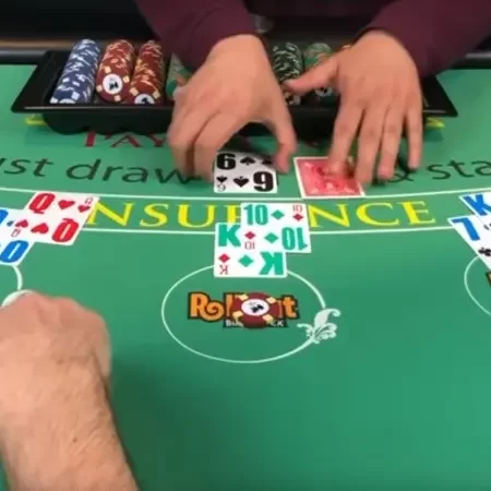 Chia sẻ cách chơi blackjack 3 hand kiếm tiền đơn giản